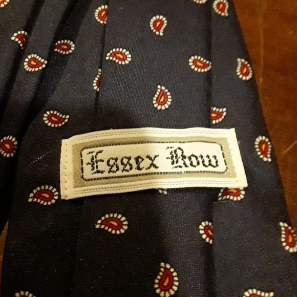 MEN'S NECKTIE-- ESSEX NOW. - Picture 4 of 5